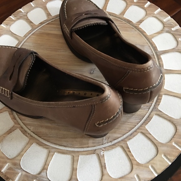 Michelle D leather heeled penny loafers - Picture 9 of 14